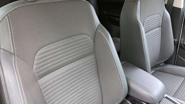 Ford Kuga 1.5 TDCi Titanium 5dr 2WD Diesel Estate